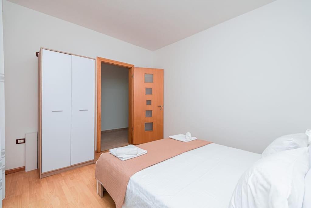 Grand View Apartment Durrës Eksteriør bilde