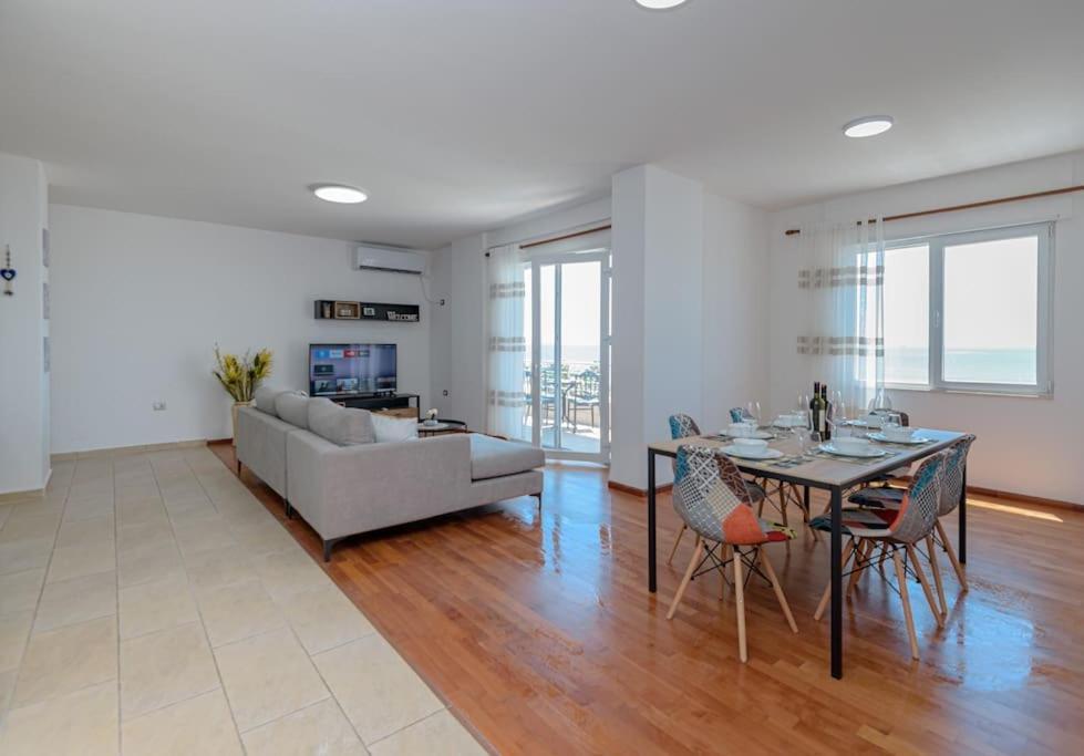 Grand View Apartment Durrës Eksteriør bilde