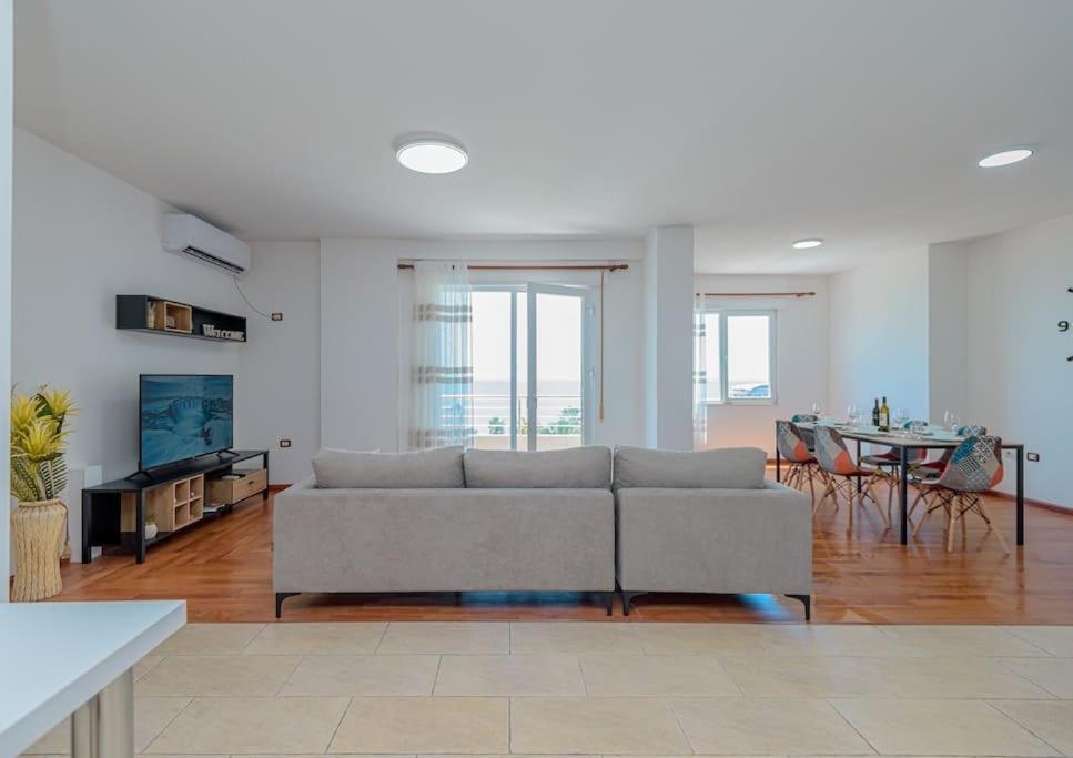 Grand View Apartment Durrës Eksteriør bilde